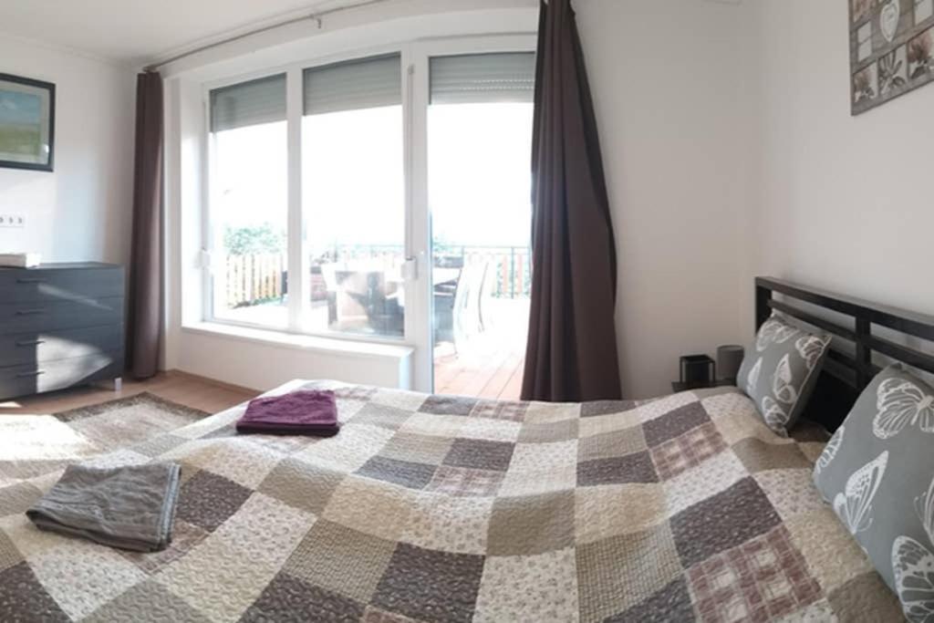 Toelgyerdo Apartman Veroce ภายนอก รูปภาพ