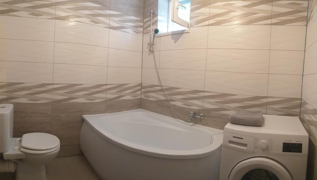 Toelgyerdo Apartman Veroce ภายนอก รูปภาพ