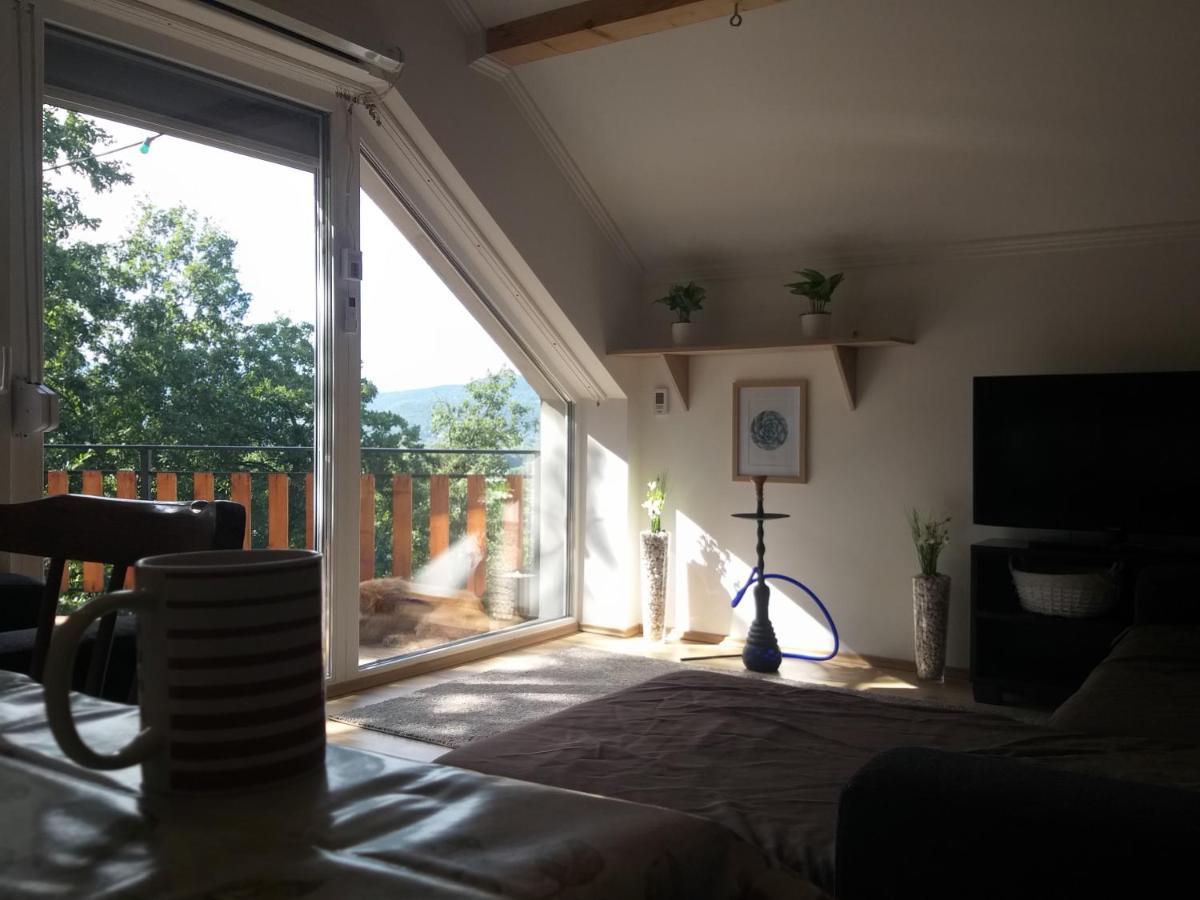 Toelgyerdo Apartman Veroce ภายนอก รูปภาพ
