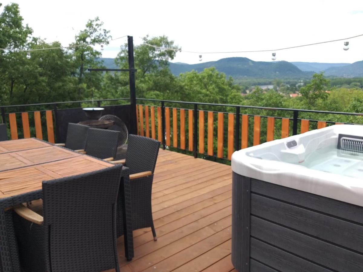 Toelgyerdo Apartman Veroce ภายนอก รูปภาพ