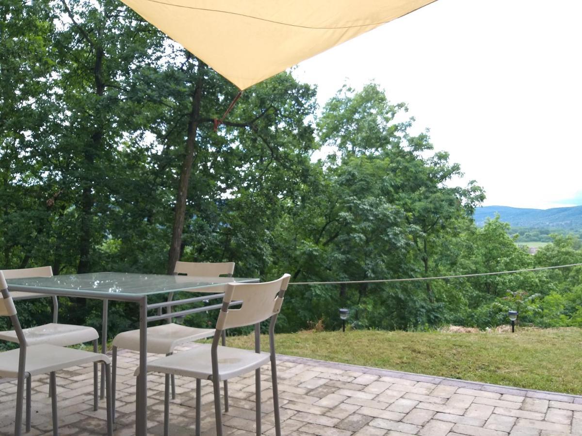 Toelgyerdo Apartman Veroce ภายนอก รูปภาพ