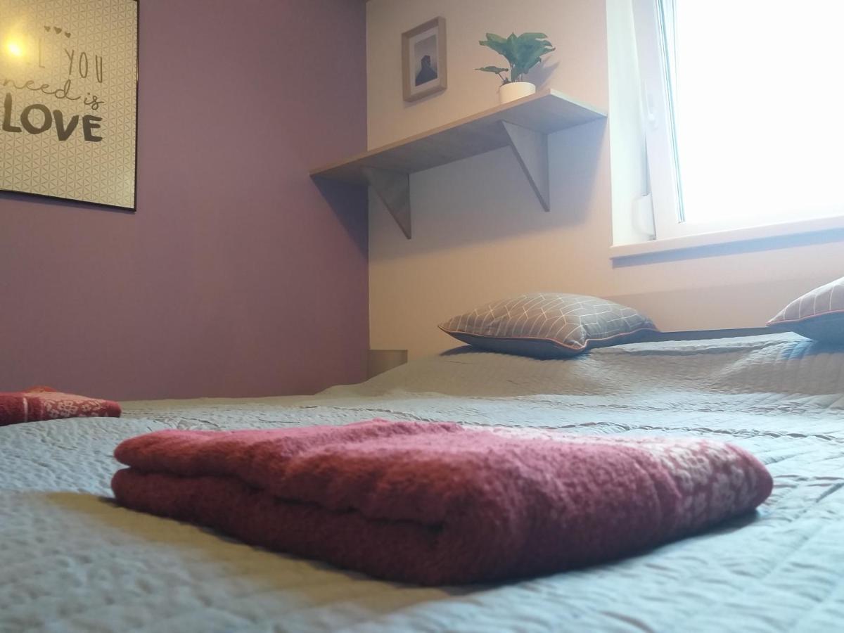 Toelgyerdo Apartman Veroce ภายนอก รูปภาพ