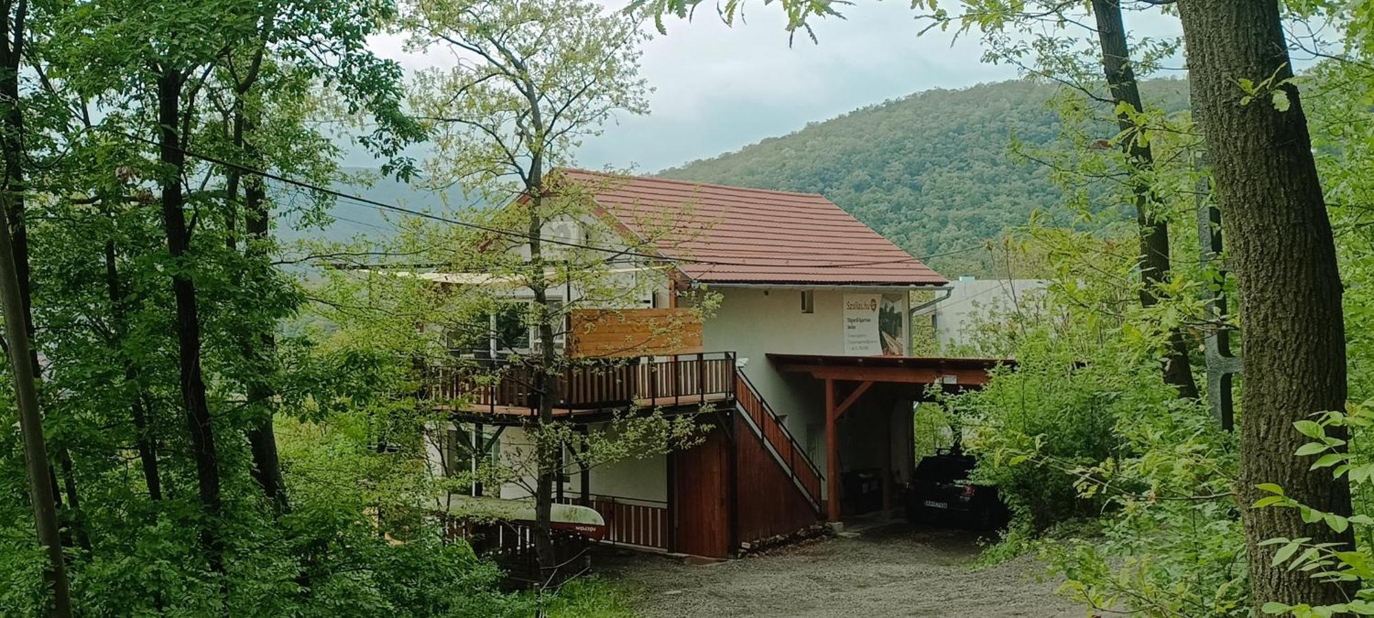 Toelgyerdo Apartman Veroce ภายนอก รูปภาพ